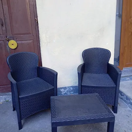 Carlotta House-lt Appartement